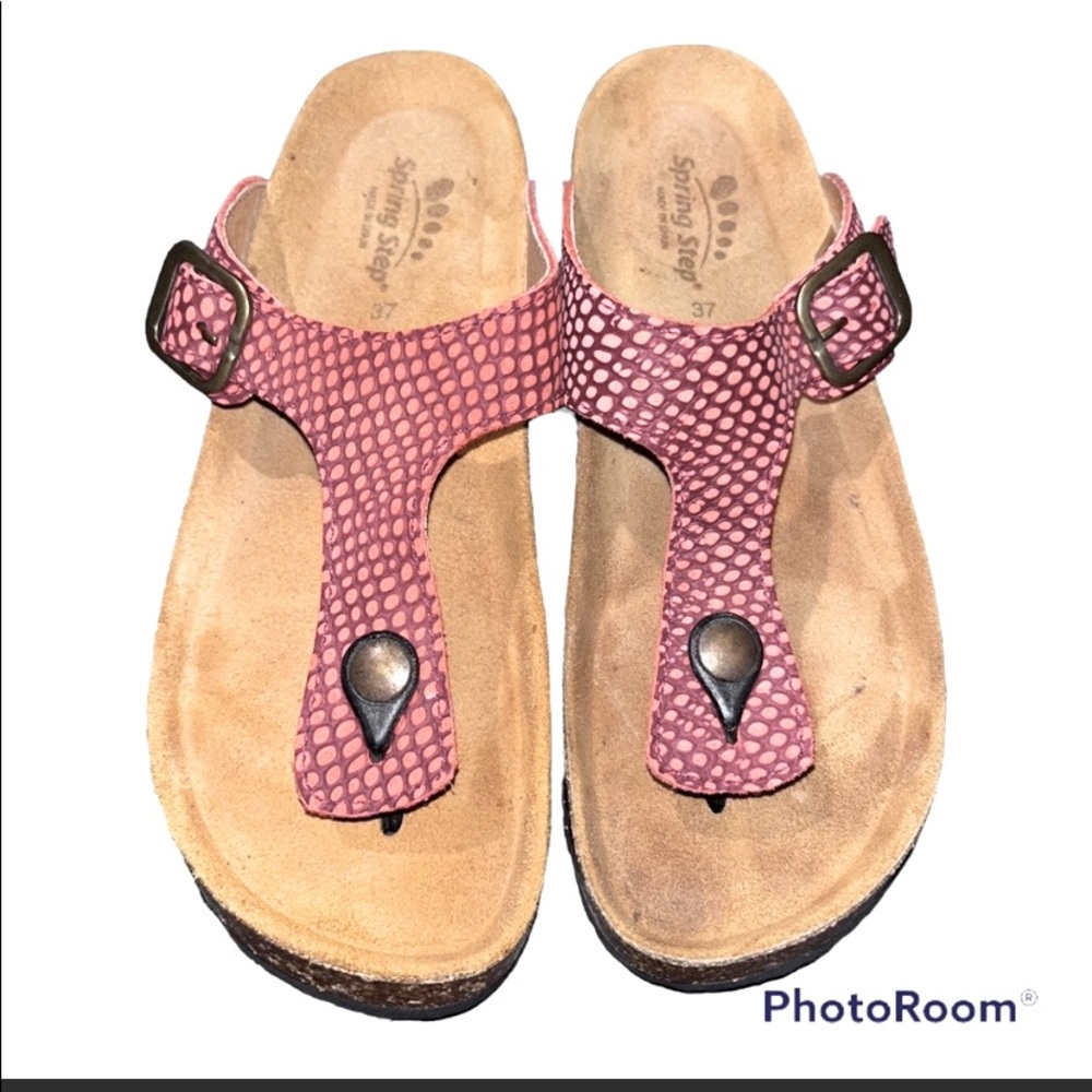 Spring Step Estelle Leather Thong Sandals